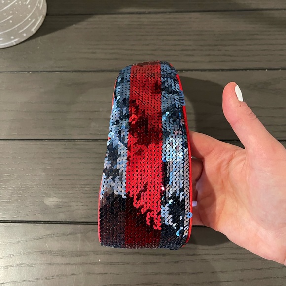 Gucci Blue and Red Sequin ShineWeb Headband Hair Accessory - Picture 9 of 12